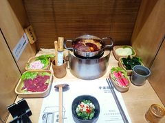 -独食火锅·半米屋台(直营总店)