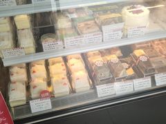 -红宝石·鲜奶小方(长阳店)