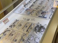 -康利眼镜·蔡司战略合作店(龙泉书房店)