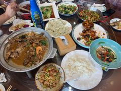 -东来菜馆•手抓海鲜家常菜•海鲜锅贴(鸽子窝店)