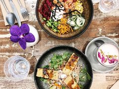 -FLOVIE FLORIST CAFE