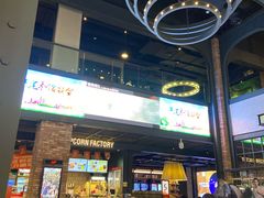 -CGV影城(滨江天街IMAX店)