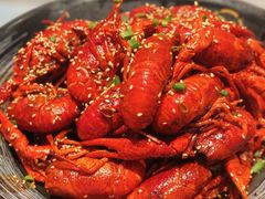 -肥肥虾庄·金牌油焖大虾(杨园滨江时代walk店)