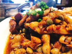 -老码头黑皮肘子锅包肉(文政街店)