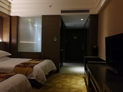 -东方帝景假日酒店