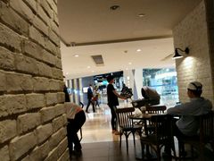 -星巴克(静安嘉里中心B2店)