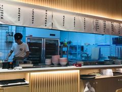 -八二小区抄手(龙湖上城天街店)