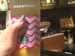 咖啡融合冰激淋-星巴克臻选(广州沙面店)