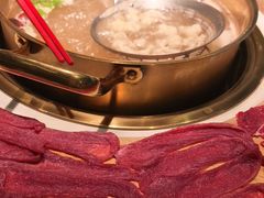 -牛人日志·鲜牛肉骨汤火锅(万科里瑧店)