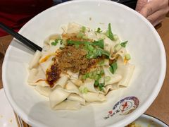 -皇城坝小吃(科华成都王府井购物中心店)
