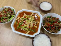 -老游独一佳湘菜馆(高新四路店)