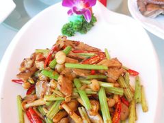 -益健名厨海鲜城(夏湾店)