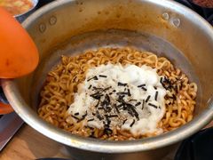 -肉甲韩国木炭烤肉(新壹街1店)