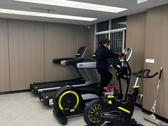 -琪航健身工作室(杨高南路地铁站店)