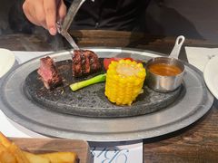 -食间牛排(重庆路万达店)
