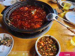 -小饕荟雅安贡椒鱼鲜馆(广福桥店)