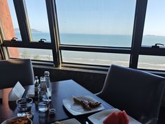 -三亚湾海居雅高铂尔曼度假酒店