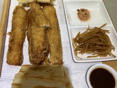 -闻道食府烙饼卷带鱼(原车耳营店原大觉寺店)