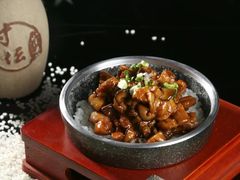 -额尔敦牛厨师铜板烧