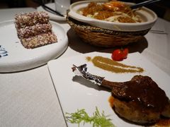 -千百味红餐厅·江西菜(绿地双子塔店)