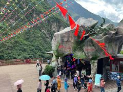 -丽江虎跳峡景区-售票处