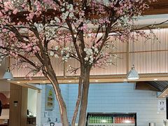 -蜜桃餐厅·伴山(湖滨商业街店)