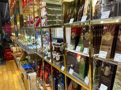 -VENCHI 闻绮(上海佛罗伦萨小镇店)