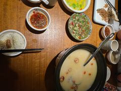 -乔街深夜食堂·小龙虾·高压锅生蚝(杭州总店)