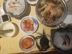 -雍和会海鲜姿造自助(湖东路店)