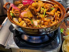 -胡须佬鸡煲四季火锅(海雅缤纷城店)