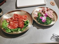 -围炉肉舍丹东海鲜烤肉·烤活鳗(步行街店)