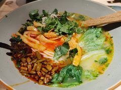 -百春原湖南牛肉粉(百联世纪店)