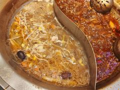 -沸炉重庆老火锅(军事博物馆店)