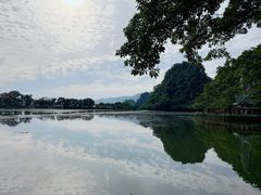 -星湖旅游景区七星岩