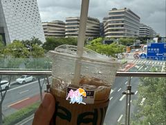 -星巴克(上海虹桥新天地二店)
