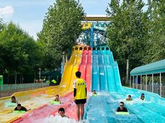 -欢乐水魔方水世界