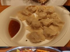 -娜仁图雅蒙古美食村(33小镇店)