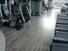 -W Fitness 威尔仕健身(北京英皇集团中心店)