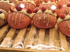 草莓酥粒奶油欧包-好利来.生日蛋糕(杨家坪店)