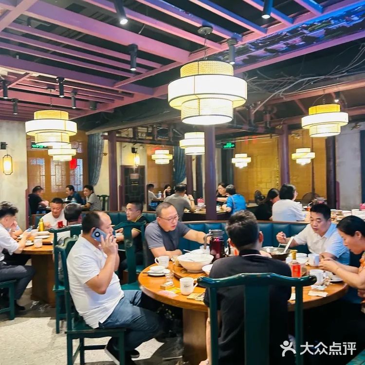 在长沙想吃地道的永州血鸭？那我只能说…..