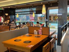 -呷哺呷哺(融创茂店)