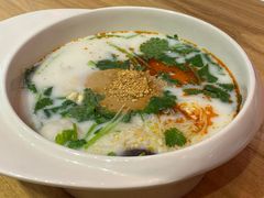 -刁四藤椒麻辣烫传承人(龙成尊庭店)