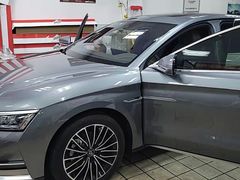 -车水马龙3M汽车贴膜冠军店隐形车衣改色膜(漕宝路中环店)