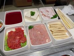 -海底捞火锅(奉化银泰店)