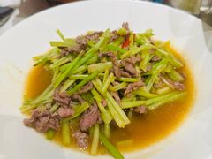 -洛东土菜馆(建国北路店)