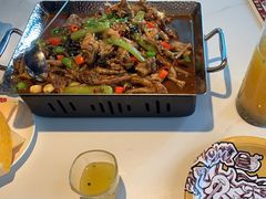 -蛙舍·炭烧牛蛙(东百中心店)