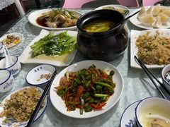 -范饭椰林川湘味海鲜·椰子鸡(三亚湾椰梦长廊店)
