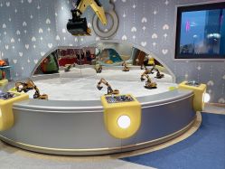 -奈尔宝家庭中心·亲子餐厅(北京东坝万达店)