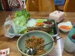 -沐毫傣泐云南菜孔雀宴•手抓饭傣味烧烤(曼听公园店)