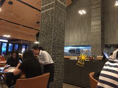 -WOLFGANG PUCK KITCHEN & BAR(迪士尼小镇店)